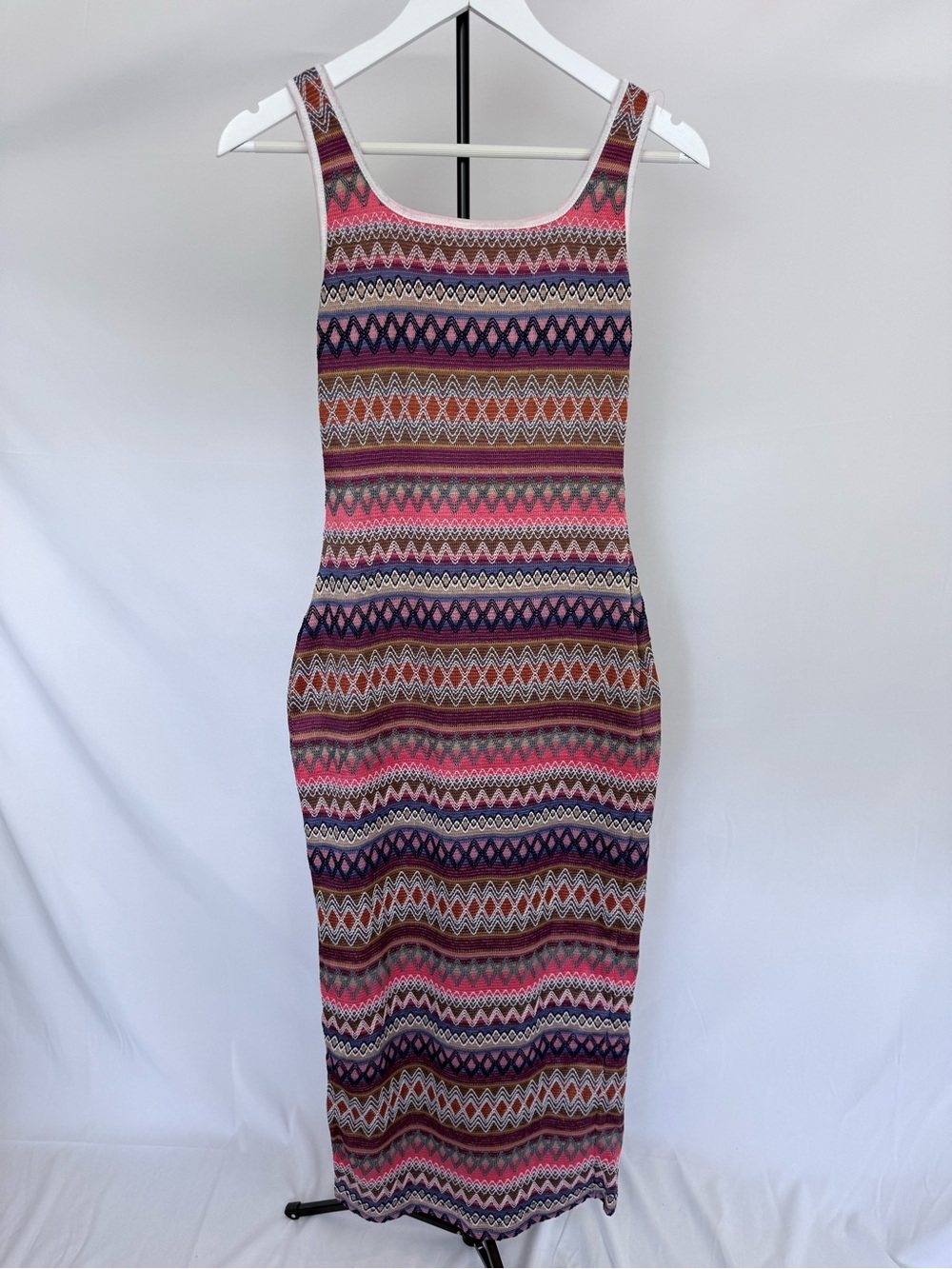 Sleeveless Knit Maxi Dress in Pink Multi